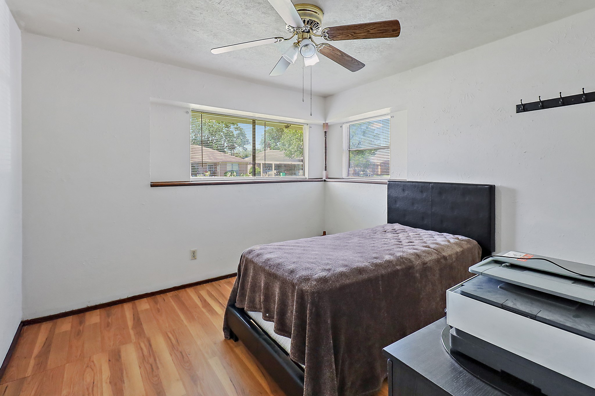 111 Grantham Road Baytown, TX 77521 - Photo 12 of 28