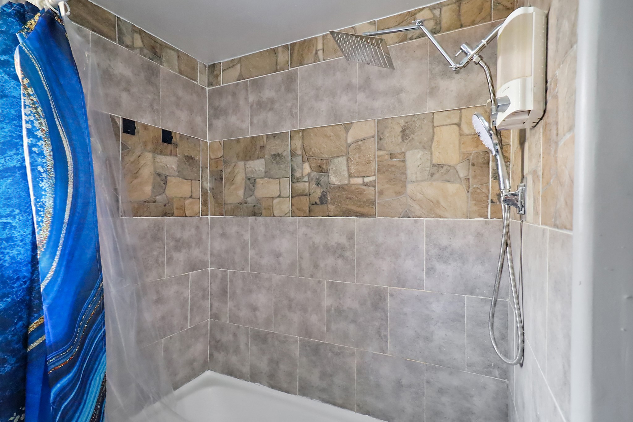 111 Grantham Road Baytown, TX 77521 - Photo 14 of 28