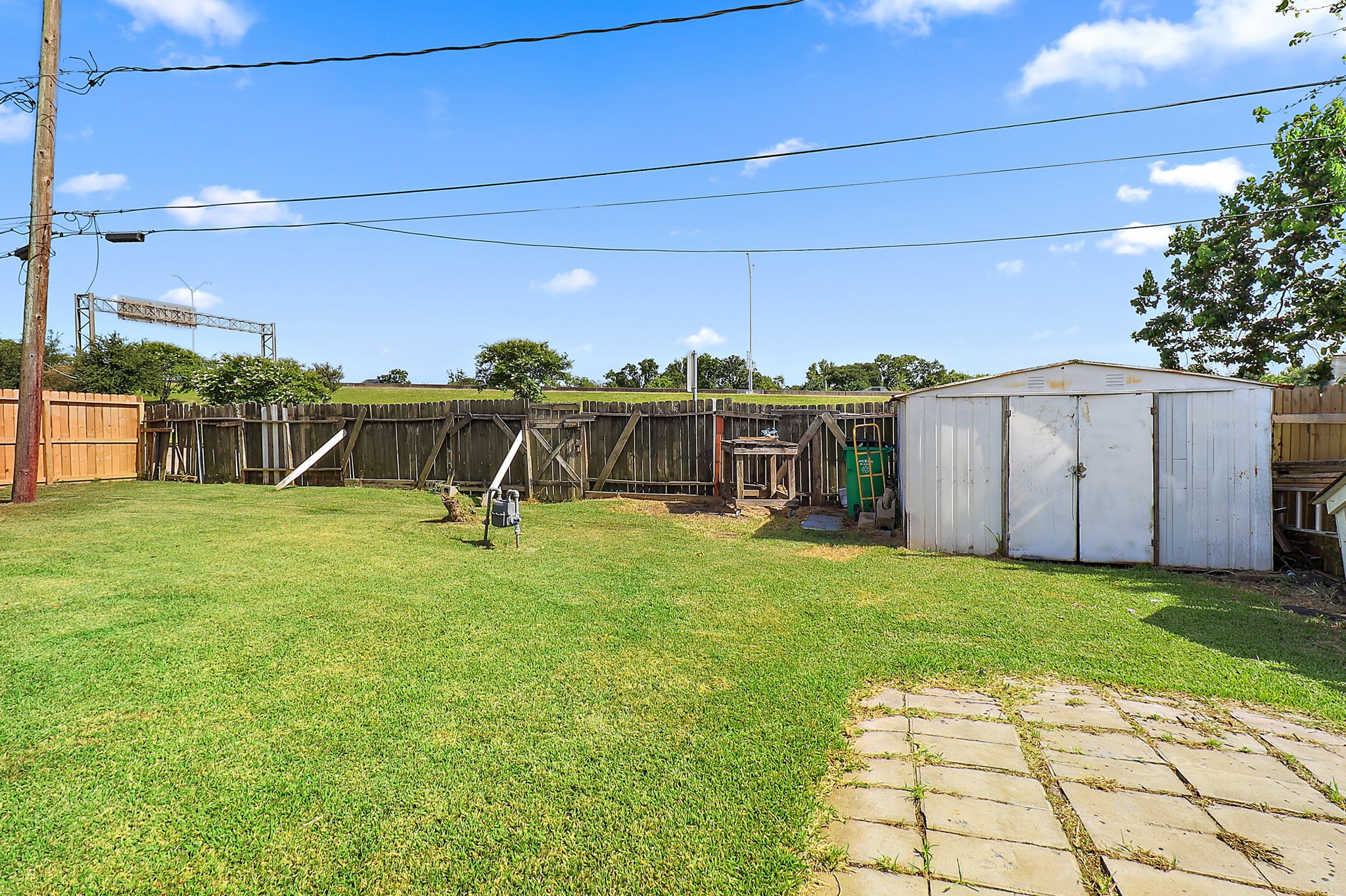 111 Grantham Road Baytown, TX 77521 - Photo 24 of 28