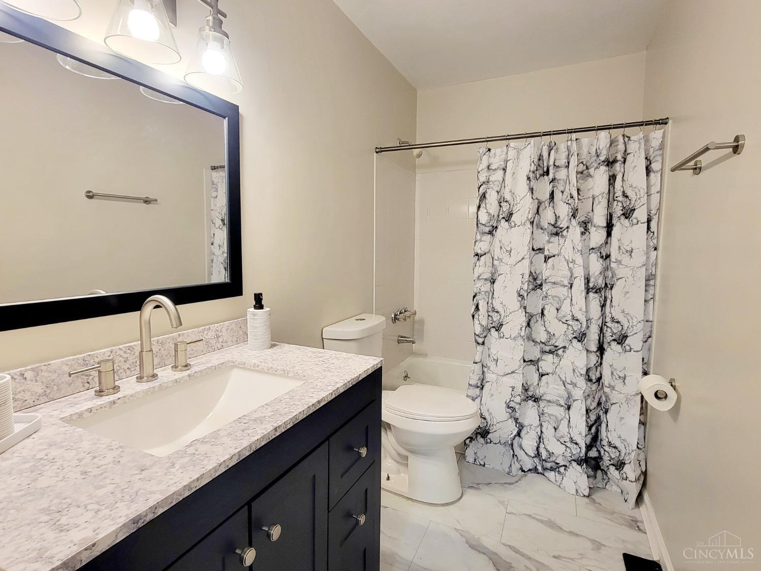 1163 Witt Road, Unit 302 Cincinnati, OH 45255 - Photo 18 of 31 Gallery Image 18