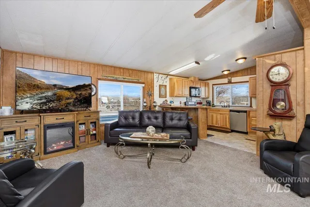 $144,000 | 11 Blue Spruce Drive, Hagerman, ID 83332