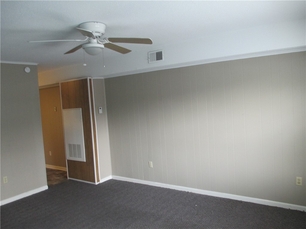 401 Greenville Street Pendleton, SC 29670 - Photo 6 of 7