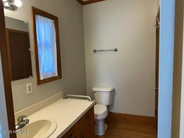 $2,400 | 211 Pamlico Street, Unit C, Belhaven, NC 27810