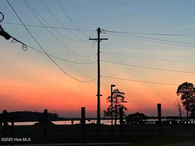 $2,400 | 211 Pamlico Street, Unit C, Belhaven, NC 27810