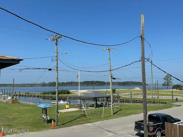 $2,400 | 211 Pamlico Street, Unit C, Belhaven, NC 27810