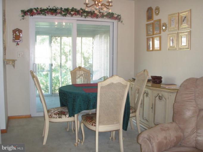 507 George Avenue Baltimore, MD 21221 - Photo 7 of 19 Dining Room