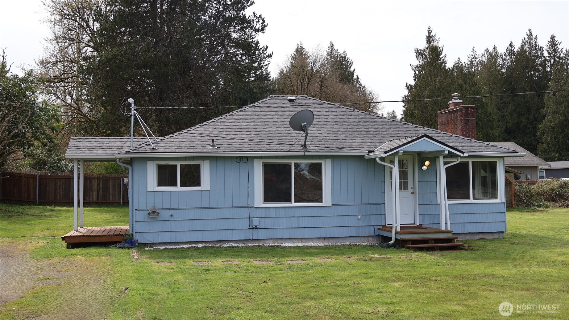 4484 Southeast Foss Road Port Orchard, WA 98366 - Photo 2 of 29