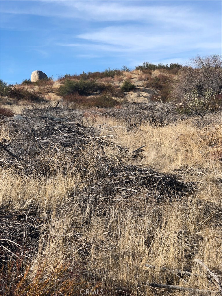 29 Rocky Knoll Road Hemet, CA 92544 - Photo 6 of 8