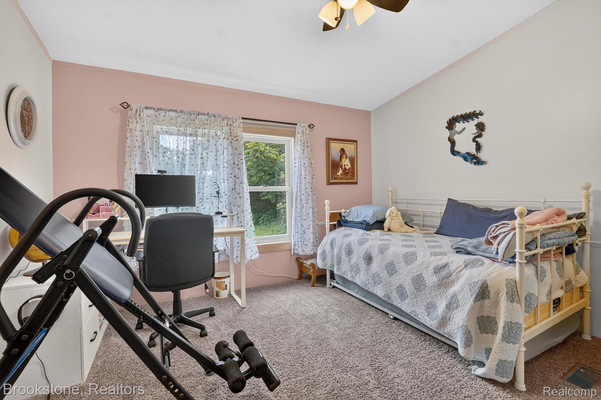 11935 South Beardslee Road Perry, MI 48872 - Photo 32 of 66 32-11935-Beardslee-Rd-WindowStill-Photography.jpg