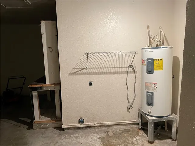 a view of a storage & utility room