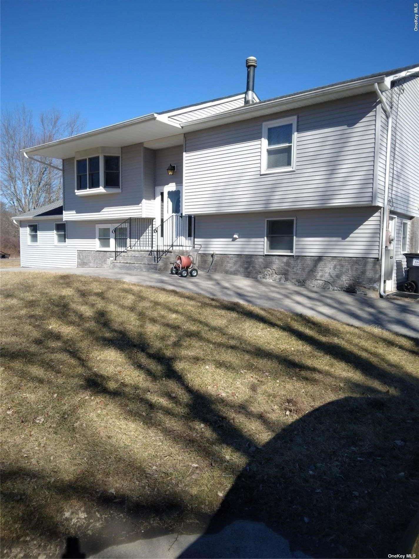 634 Eatontown Road, Middletown, NY 10940 Compass