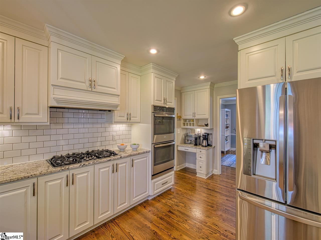 402 Sugar Mill Road Greer, SC 29650 - Photo 12 of 36 Gallery Image 12