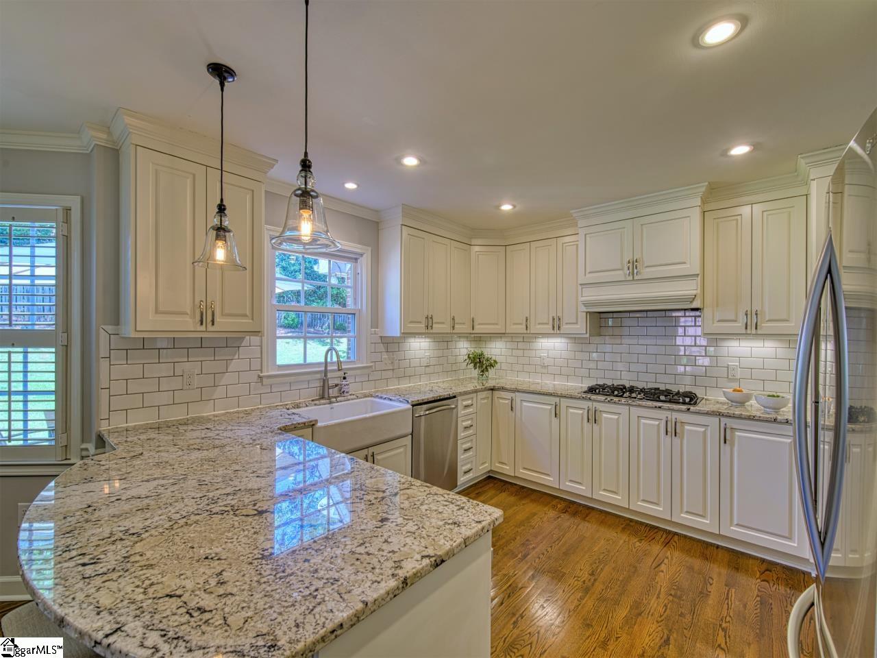 402 Sugar Mill Road Greer, SC 29650 - Photo 9 of 36 Gallery Image 9