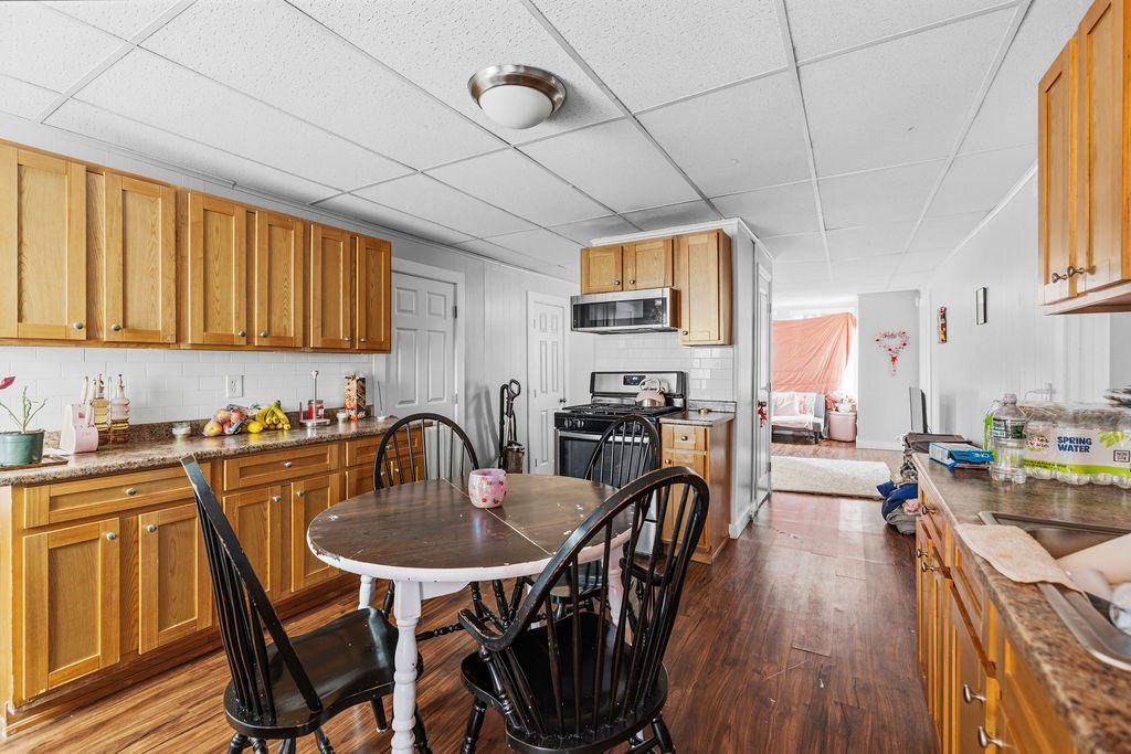 274 Harrison Street Fall River, MA 02723 - Photo 17 of 32