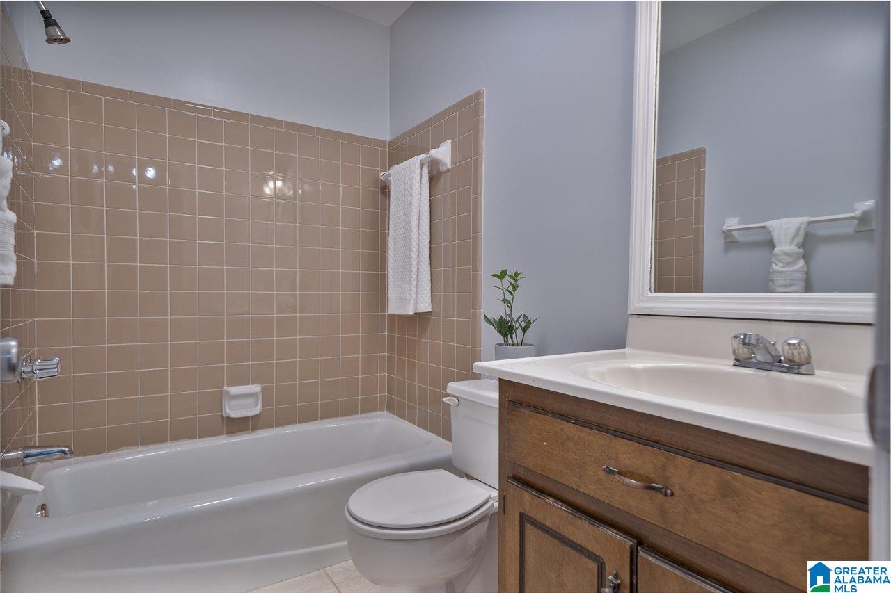 5184 Colonial Park Road Birmingham, AL 35242 - Photo 24 of 32