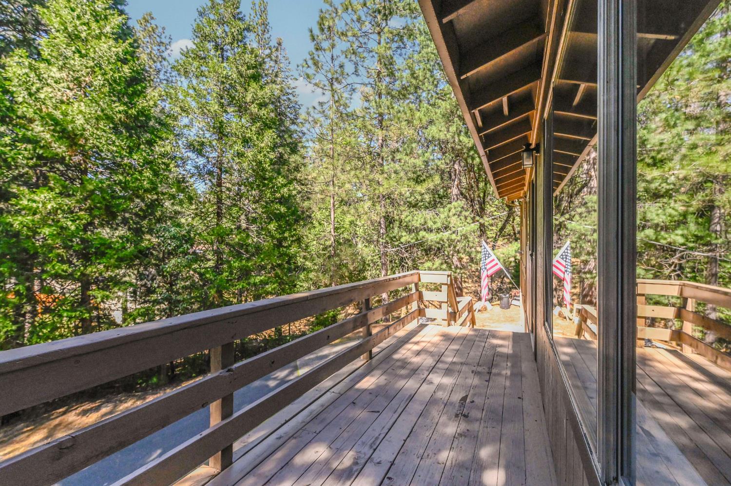 17884 Ruggles Court Pioneer, CA 95666 - Photo 6 of 37