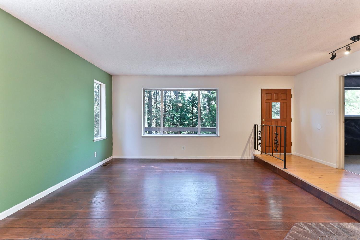 17884 Ruggles Court Pioneer, CA 95666 - Photo 8 of 37