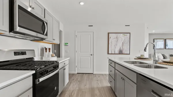 $335,800 | 640 Atilla Way, Huntertown, IN 46748