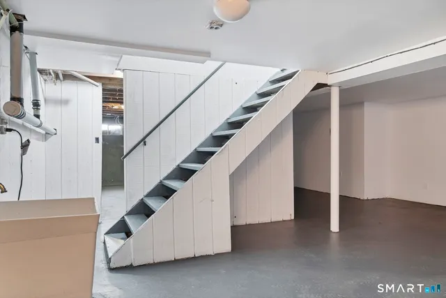 $529,900 | 35 Greenfield Drive, Shelton, CT 06484