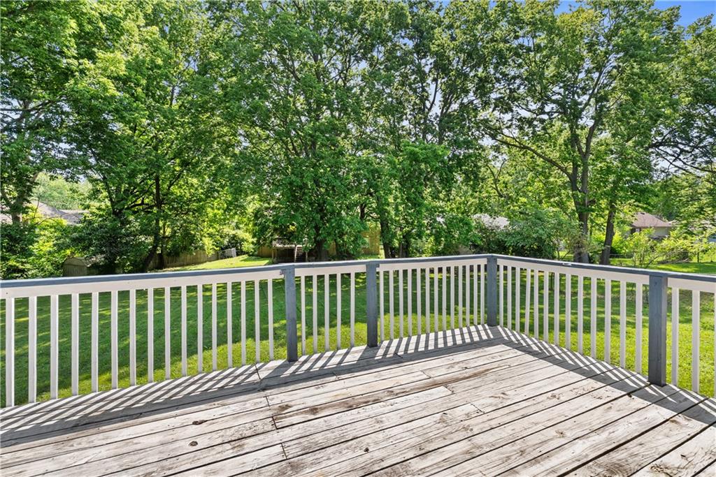 13205 Overhill Road Grandview, MO 64030 - Photo 15 of 22