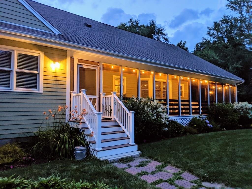 36 West Mill Street Medfield, MA 02052 - Photo 1 of 42