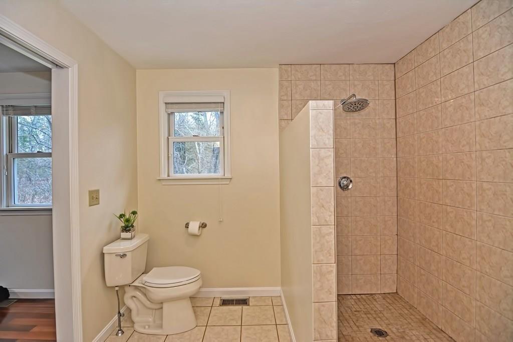 36 West Mill Street Medfield, MA 02052 - Photo 23 of 42
