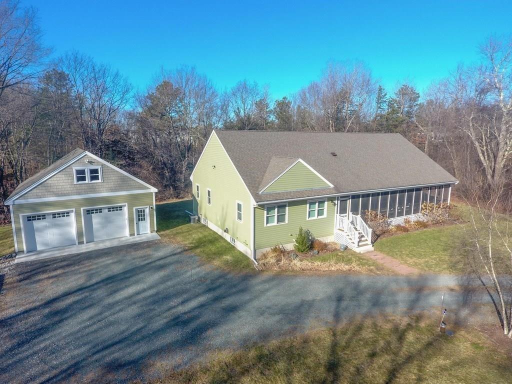 36 West Mill Street Medfield, MA 02052 - Photo 5 of 42