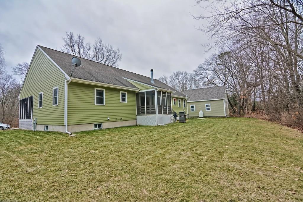 36 West Mill Street Medfield, MA 02052 - Photo 6 of 42