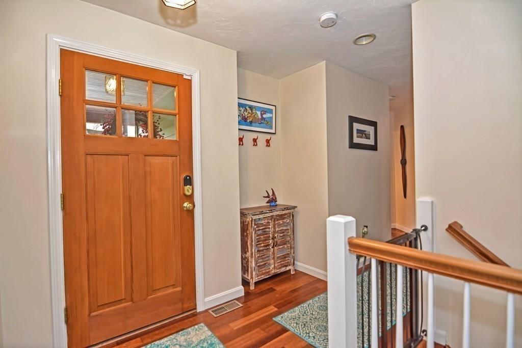 36 West Mill Street Medfield, MA 02052 - Photo 8 of 42