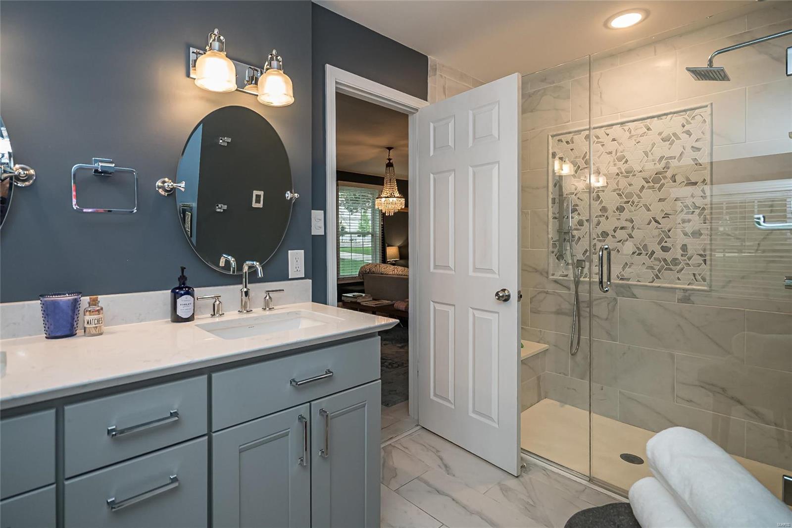 10504 Conway Road Frontenac, MO 63131 - Photo 31 of 51 Gallery Image 31