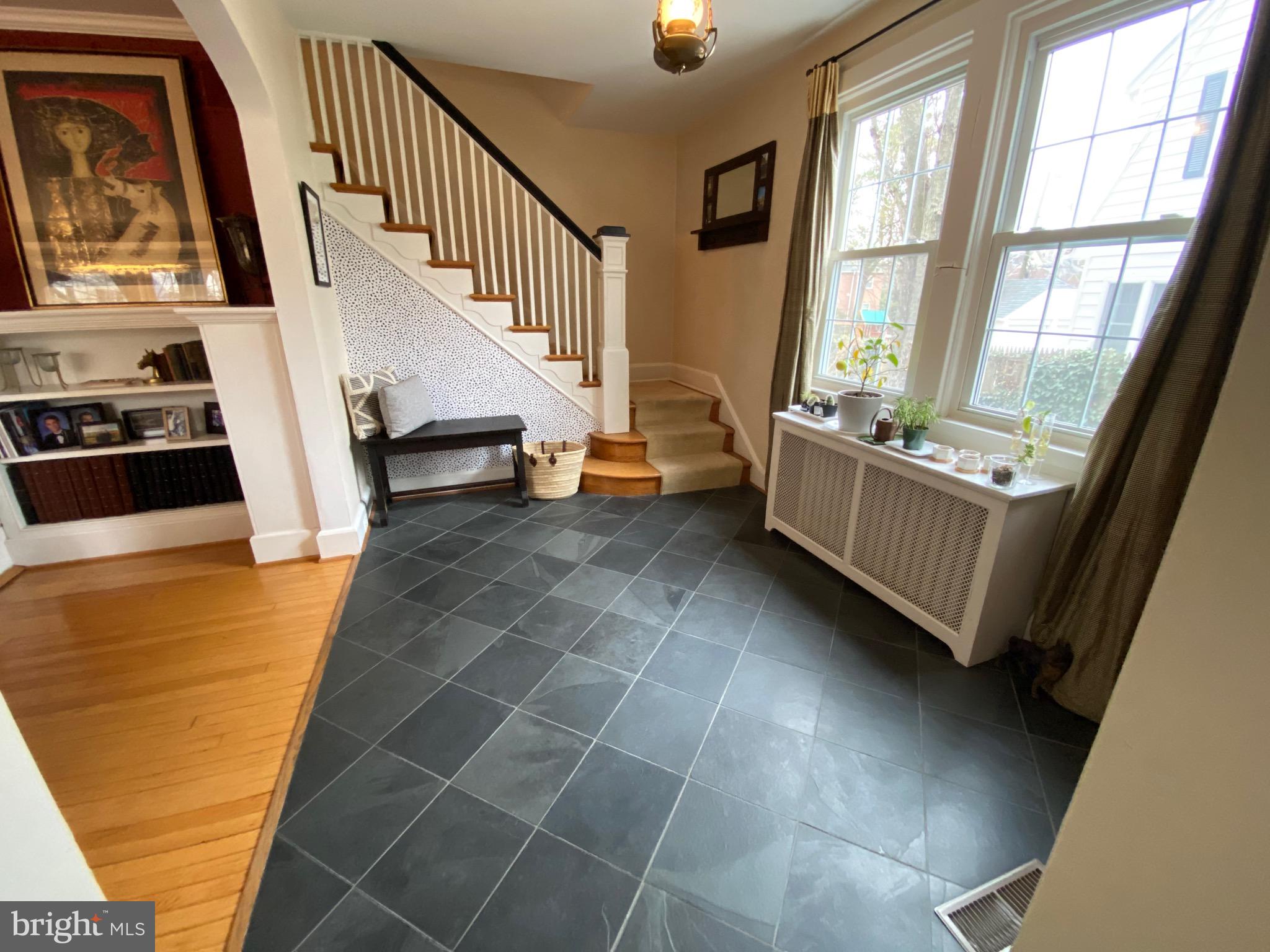 6903 Marlborough Road Baltimore, MD 21212 - Photo 2 of 34