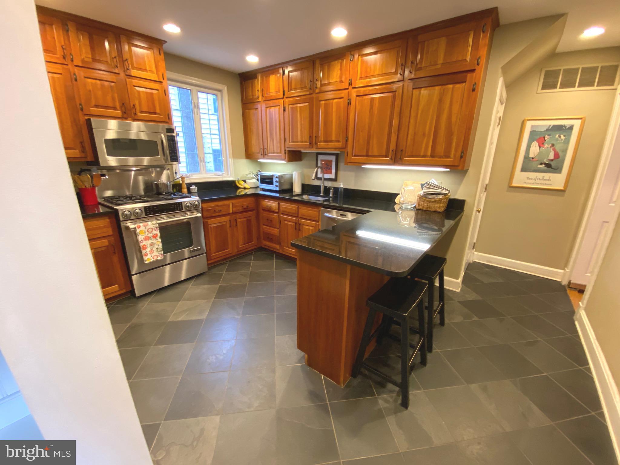 6903 Marlborough Road Baltimore, MD 21212 - Photo 10 of 34