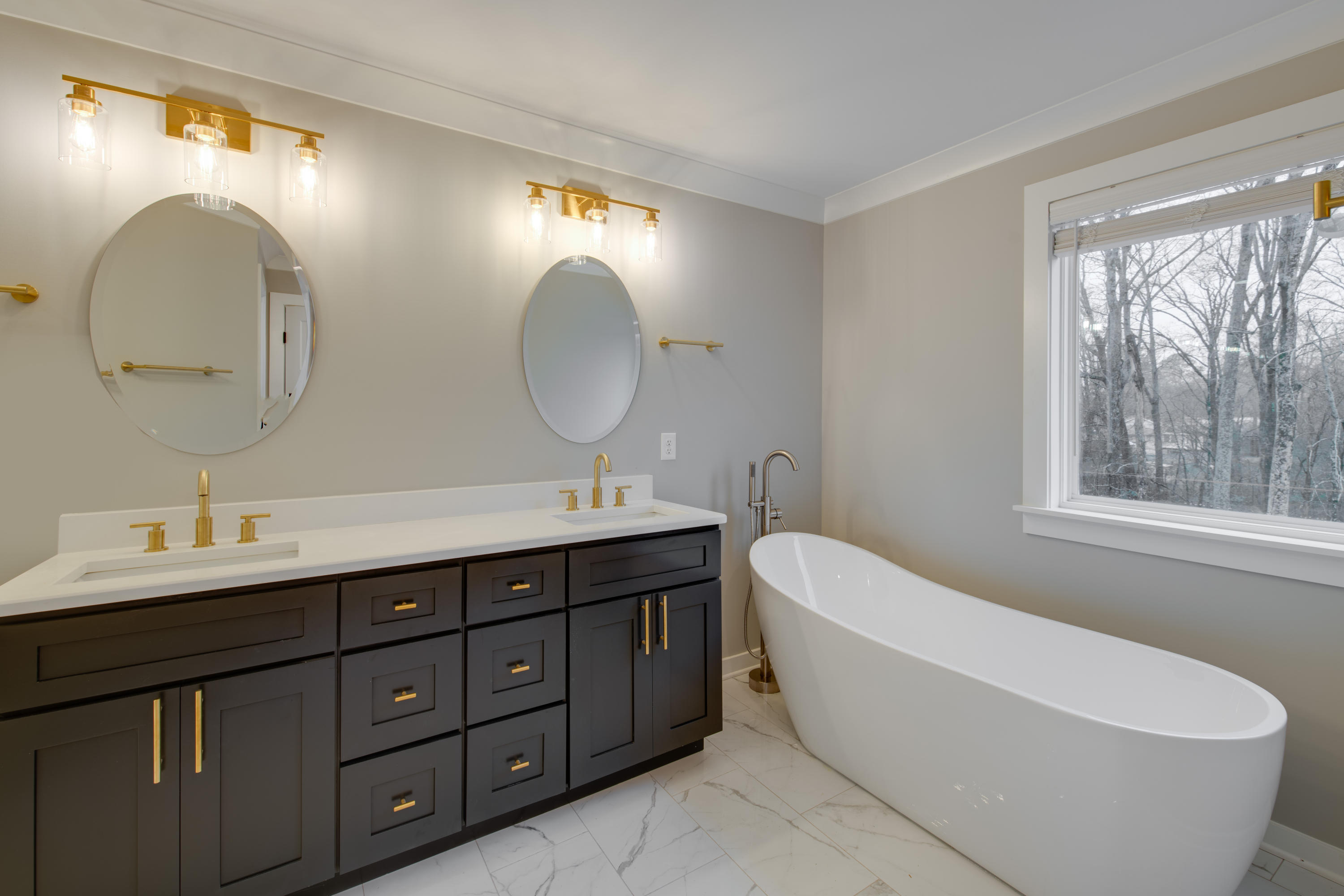 5382 Reneau Way, Unit 35 Chattanooga, TN 37412 - Photo 22 of 33 D85_8049-Edit