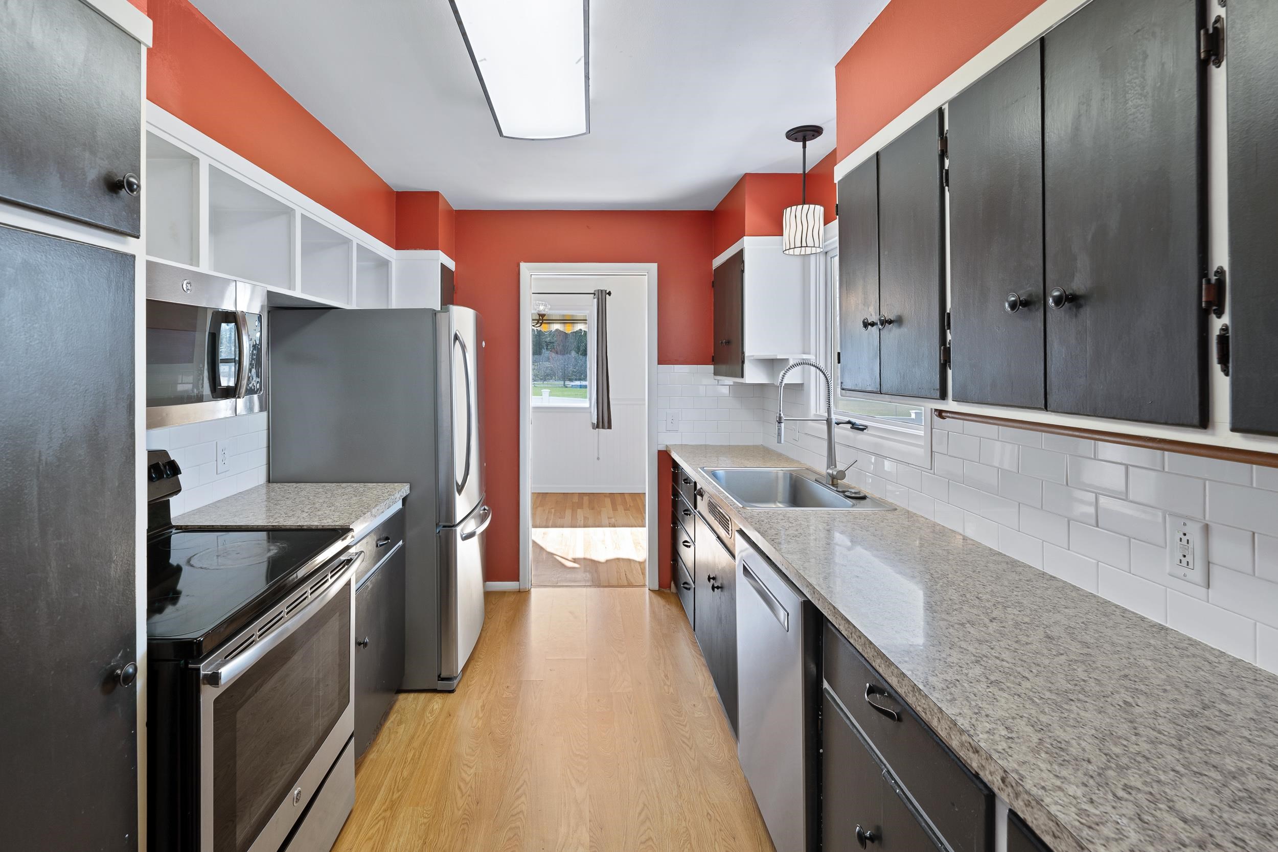 3403 East 22nd Avenue Spokane, WA 99223 - Photo 11 of 50
