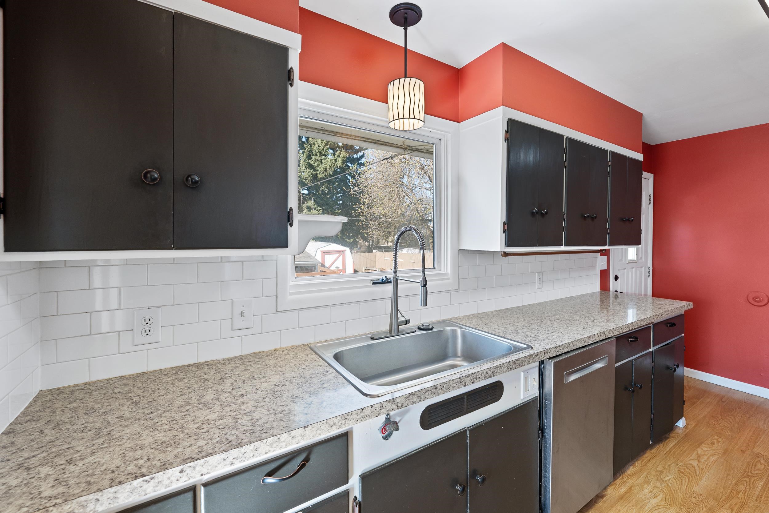 3403 East 22nd Avenue Spokane, WA 99223 - Photo 12 of 50