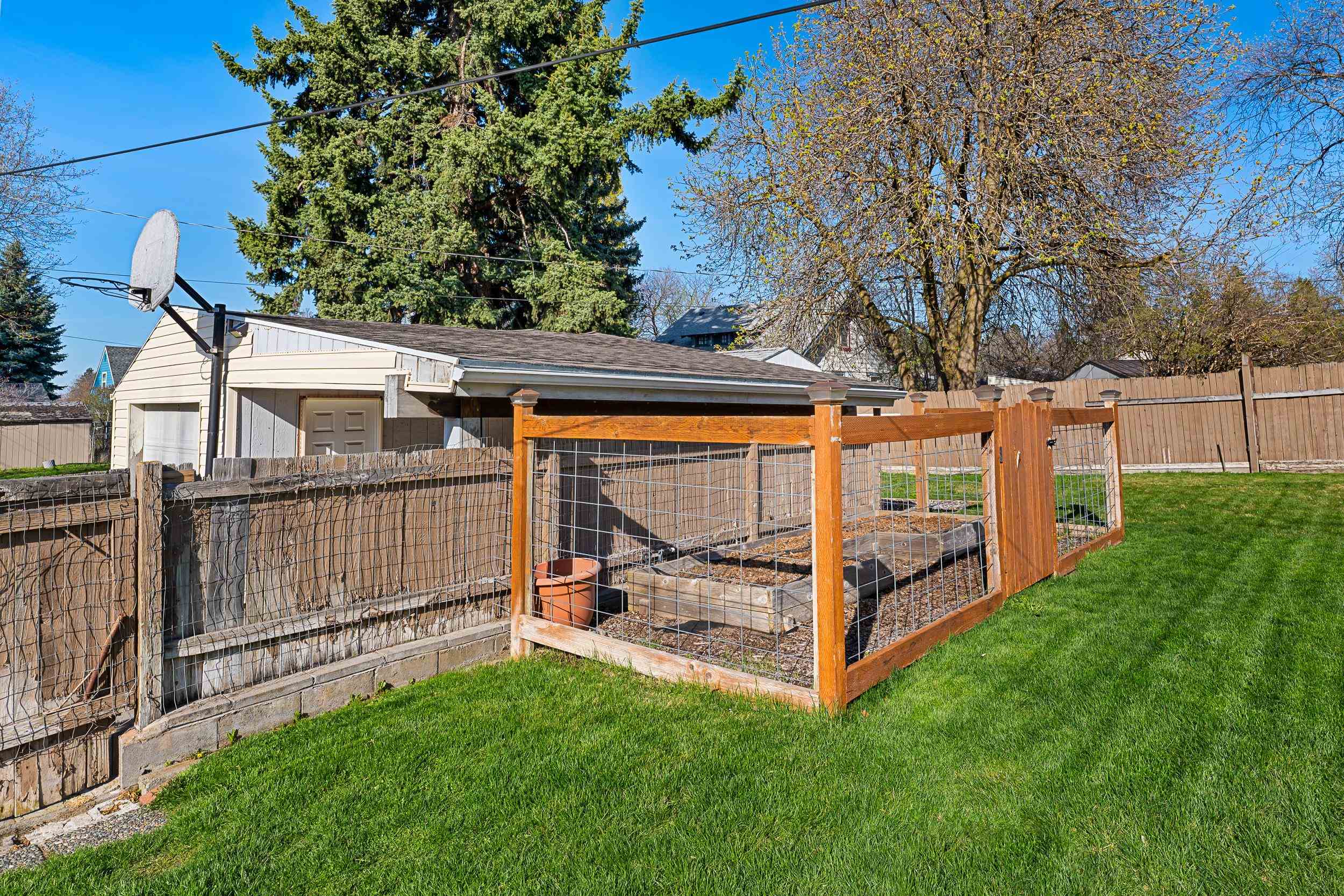 3403 East 22nd Avenue Spokane, WA 99223 - Photo 38 of 50