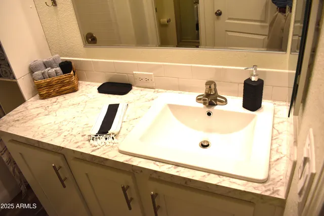 a close view of sink and tap