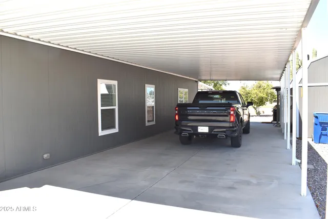 $2,400 | 7259 East Juanita Avenue, Mesa, AZ 85209