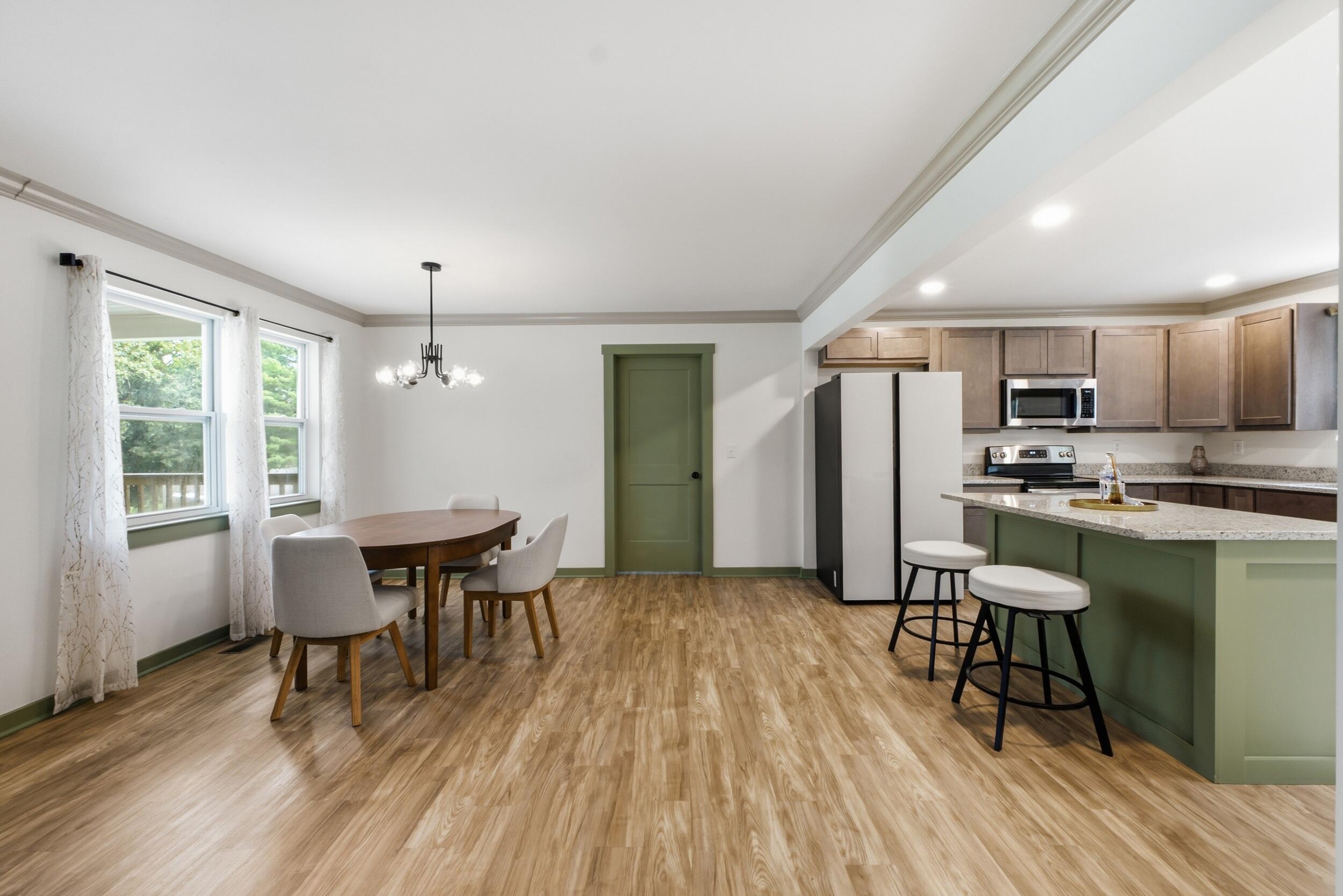 6903 Ramseytown Road Harrison, TN 37341 - Photo 5 of 33 Dining