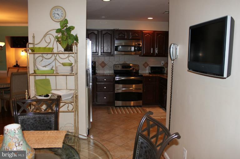 3103 Courtside Road Bowie, MD 20721 - Photo 9 of 30 Kitchen