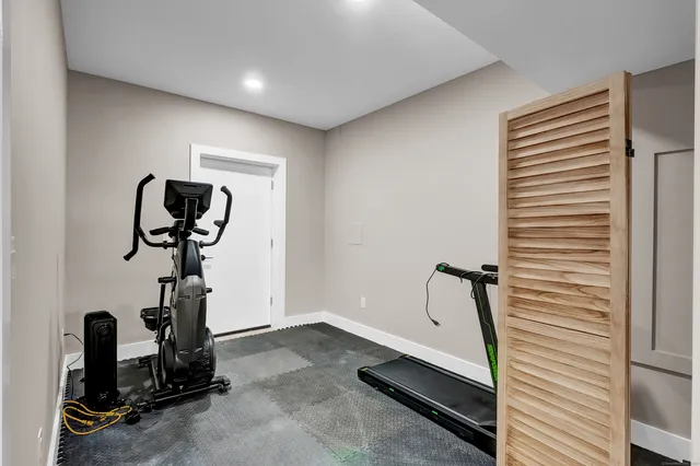 $849,900 | 126 Harvard Place, Burlington, CT 06013