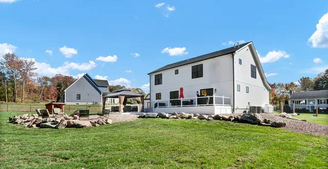 $849,900 | 126 Harvard Place, Burlington, CT 06013