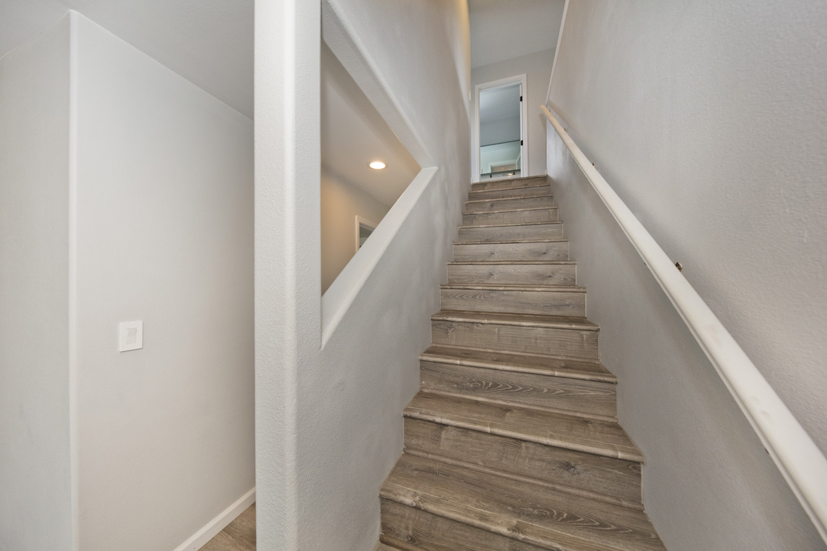 11-2420 Ohialani Road Mountain View, HI 96771 - Photo 16 of 30 a view of entryway