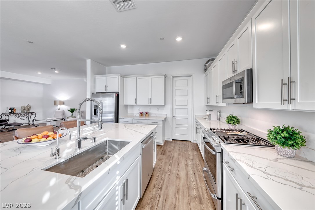 141 Juliette Pointe Lane Henderson, NV 89011 - Photo 21 of 67