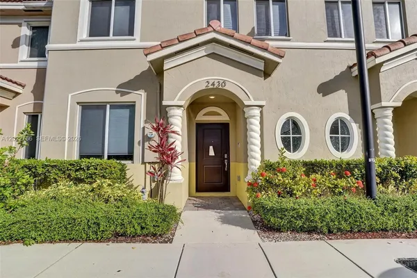 $3,100 | 2430 Southeast 10th Street, Homestead, FL 33035