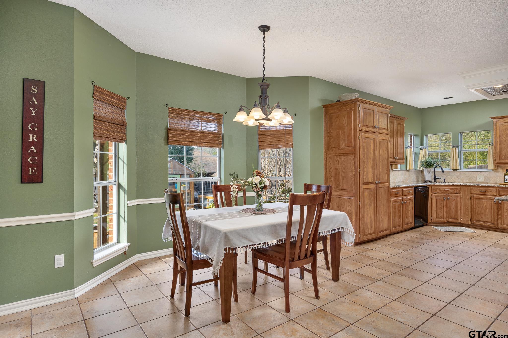 18344 Springmill Court Flint, TX 75762 - Photo 14 of 45 a dining room with furniture and window