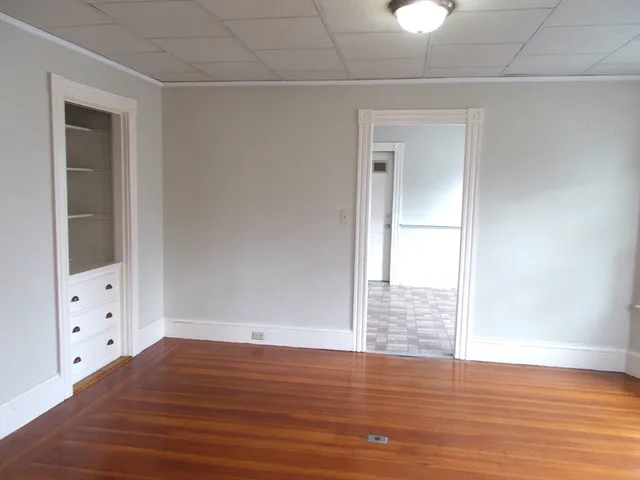 $1,975 | 49 Pine Street, Unit 2, Fitchburg, MA 01420