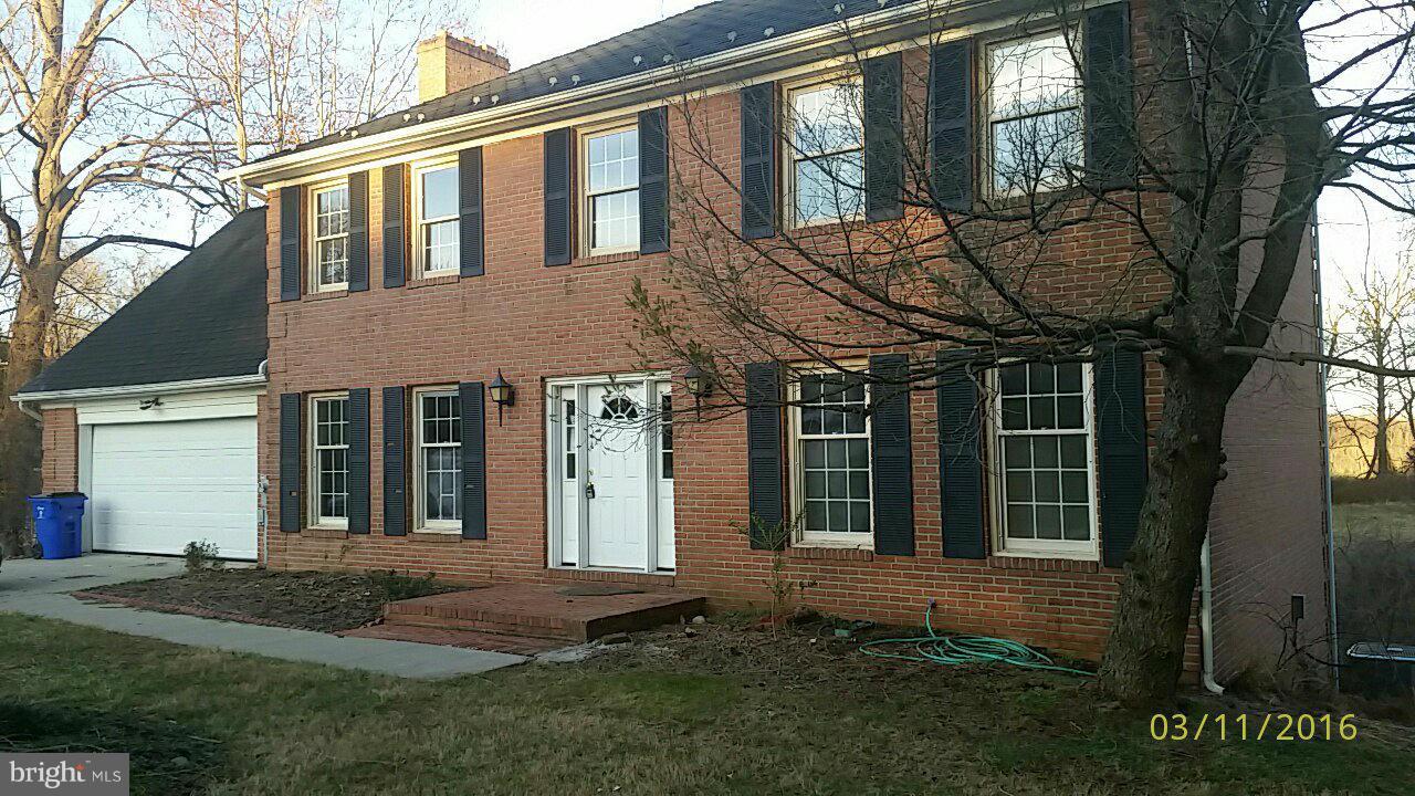 Exterior (Front)