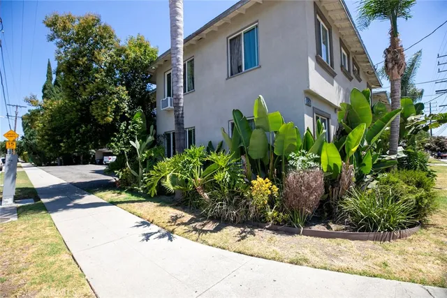 a view of a house with a patio