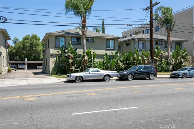 a car parked in front of a house